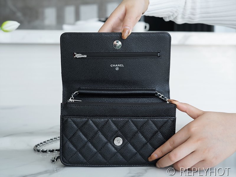 [하이엔드급] 샤넬 클래식 woc 체인 지갑 카프스킨 실버메탈 블랙 [매장가 550만원대]