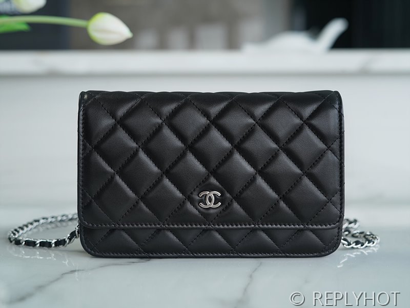 [하이엔드급] 샤넬 클래식 woc 체인 지갑 램스킨 실버메탈 블랙 [매장가 550만원대]