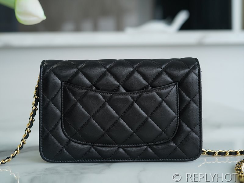 [하이엔드급] 샤넬 클래식 woc 체인 지갑 램스킨 골드메탈 블랙 [매장가 550만원대]