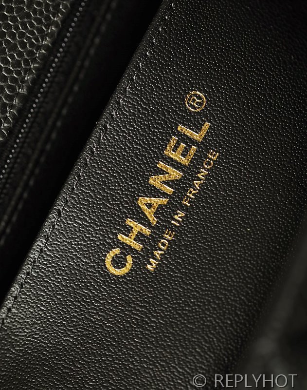[하이엔드급] 샤넬 클래식 뉴미니 플랩백 카프스킨 골드메탈 블랙 [매장가 1000만원대]