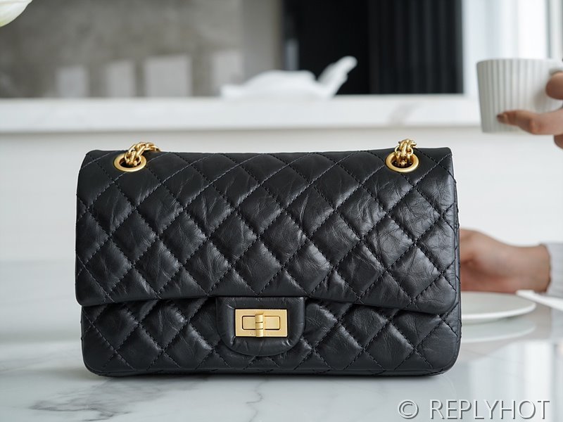 [하이엔드급] 샤넬 2.55 미디엄 플랩백 카프스킨 골드메탈 블랙 [매장가 1450만원대]