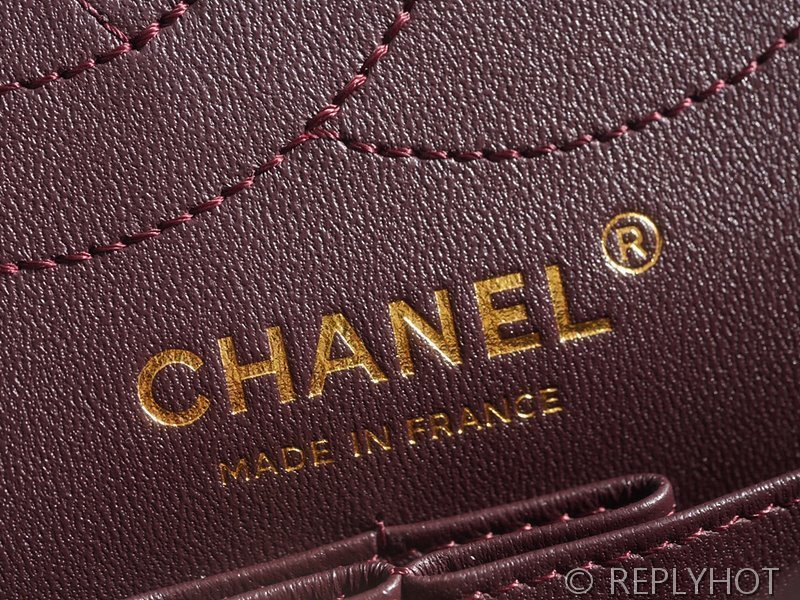 [하이엔드급] 샤넬 2.55 미디엄 플랩백 카프스킨 골드메탈 블랙 [매장가 1450만원대]