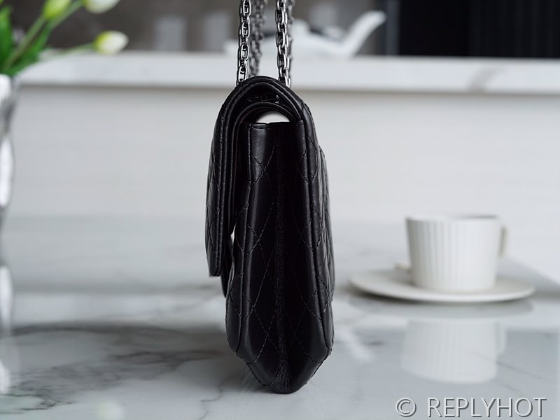 [하이엔드급] 샤넬 2.55 미디엄 플랩백 카프스킨 실버메탈 블랙 [매장가 1450만원대]