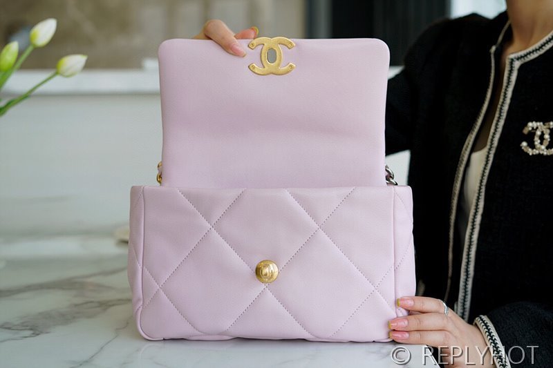 [하이엔드급] 샤넬 19 핸드백 램스킨 실버&골드메탈 핑크 [매장가 1000만원대]