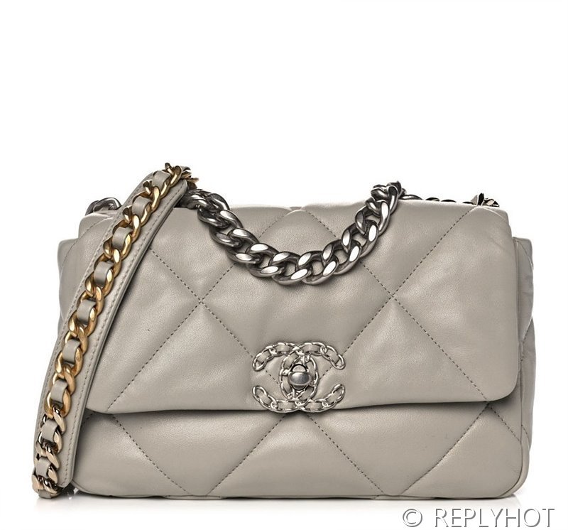 [하이엔드급] 샤넬 19 핸드백 램스킨 실버&골드메탈 그레이 [매장가 1000만원대]