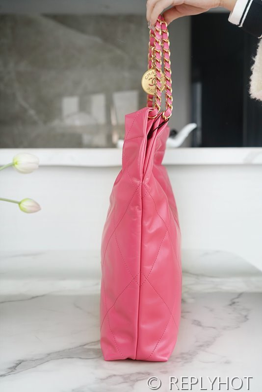 [하이엔드급] 샤넬 22 미디엄 핸드백 카프스킨 골드메탈 핑크 [매장가 1000만원대]