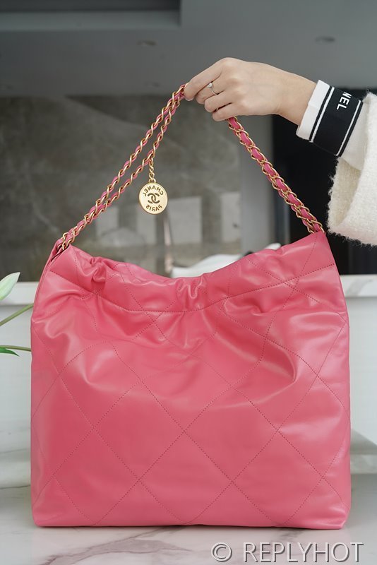 [하이엔드급] 샤넬 22 미디엄 핸드백 카프스킨 골드메탈 핑크 [매장가 1000만원대]