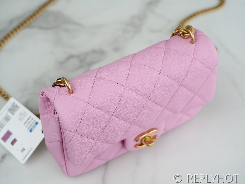 [하이엔드급] 샤넬 23 하트볼 뉴미니백 카프스킨 골드메탈 핑크 [매장가 900만원대]
