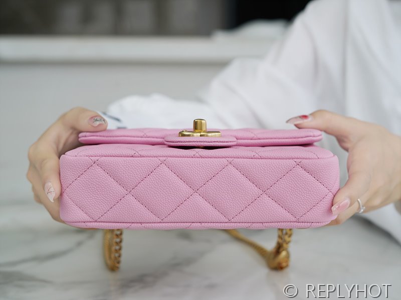 [하이엔드급] 샤넬 23 하트볼 뉴미니백 카프스킨 골드메탈 핑크 [매장가 900만원대]