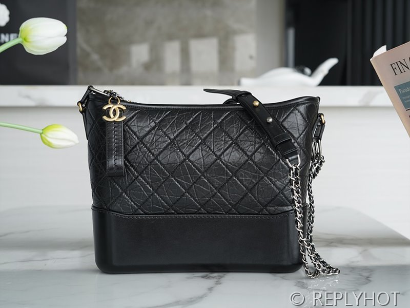 [하이엔드급] 샤넬 라지 호보백 카프스킨 골드메탈 블랙 [매장가 1100만원대]