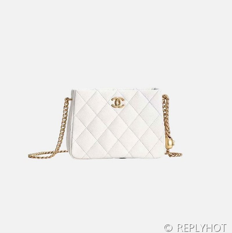 [하이엔드급] 샤넬 골드 하트볼 체인 스몰 호보백 카프스킨 골드메탈 화이트 [매장가 900만원대]