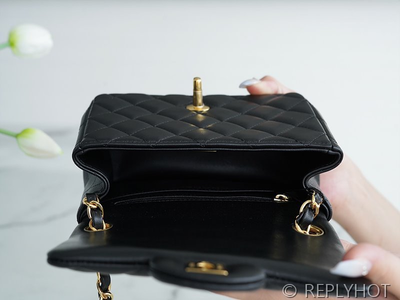 [하이엔드급] 샤넬 쁘띠삭 미니 플랩백 램스킨 골드메탈 블랙 [매장가 673만원대]