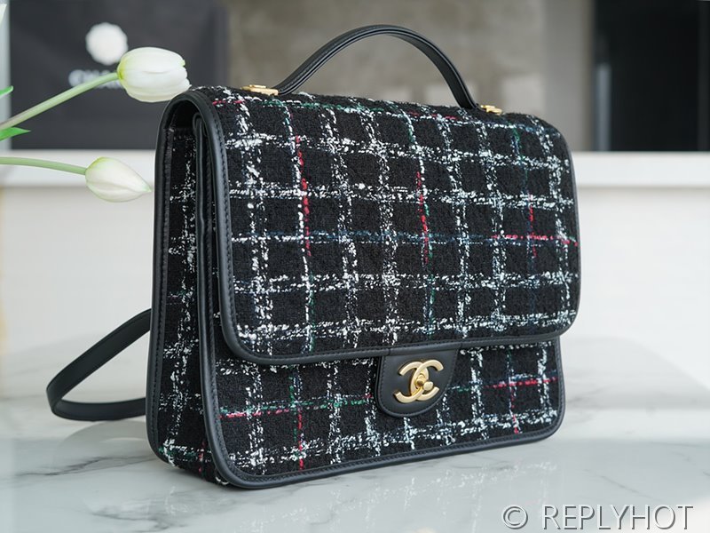 [하이엔드급] 샤넬 스쿨 메모리 백팩 트위드 골드메탈 블랙&화이트 [매장가 1000만원대]