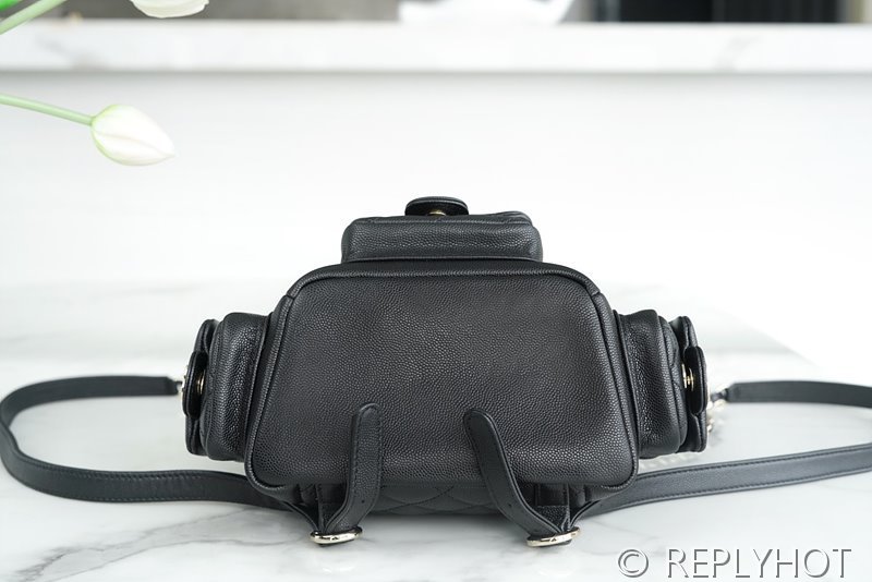 [하이엔드급] 샤넬 쓰리포켓 듀마 백팩 카프스킨 골드메탈 블랙 [매장가 1000만원대]