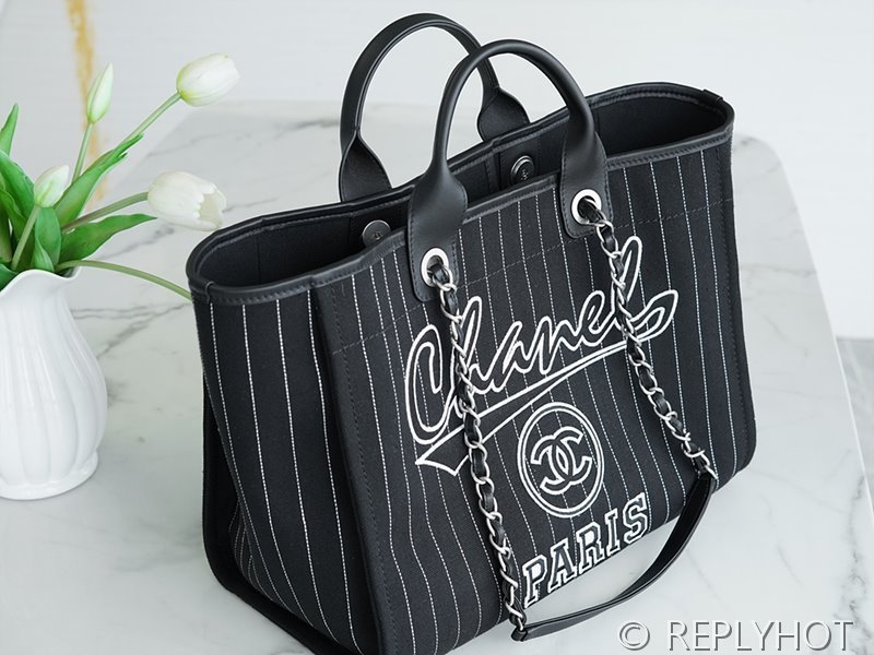 [하이엔드급] 샤넬 코튼 맥시 쇼핑백 [매장가 800만원대]