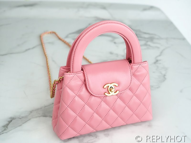 [하이엔드급] 샤넬 탑핸들 켈리백 카프스킨 골드메탈 코랄핑크 [매장가 650만원대]