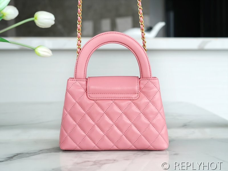 [하이엔드급] 샤넬 탑핸들 켈리백 카프스킨 골드메탈 코랄핑크 [매장가 650만원대]