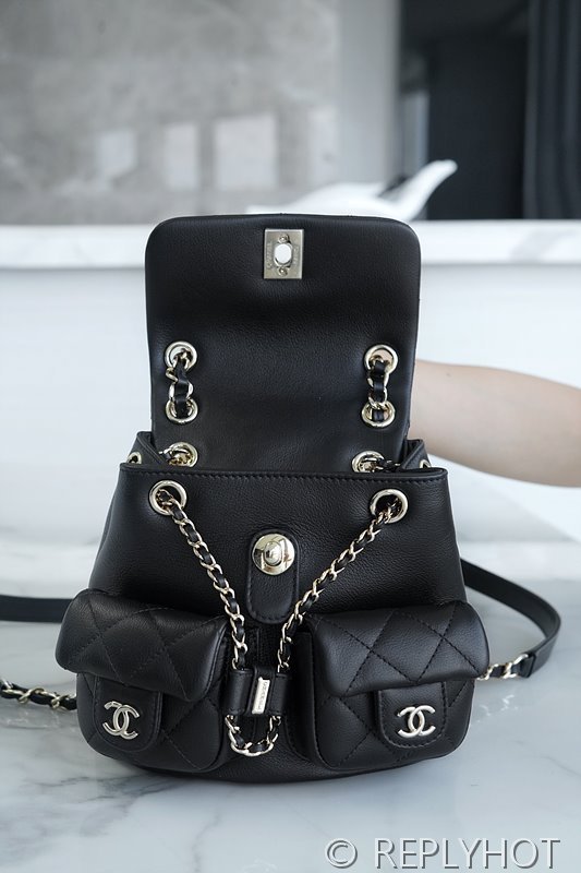 [하이엔드급] 샤넬 투포켓 듀마 백팩 [매장가 1000만원대]