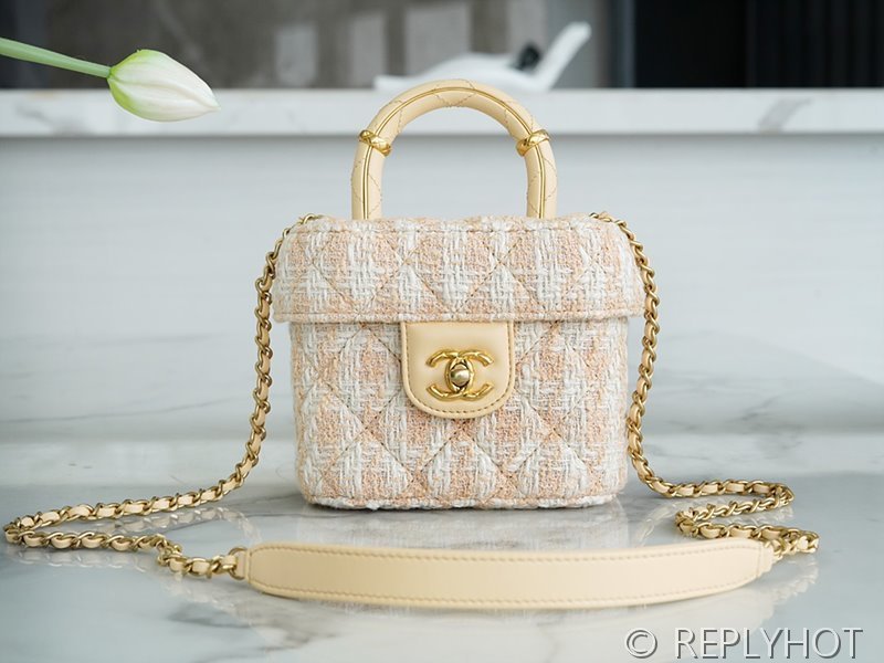 [하이엔드급] 샤넬 트위드 코스메틱 케이스 [매장가 700만원대]