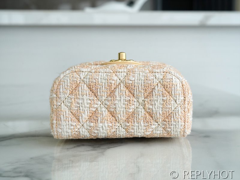 [하이엔드급] 샤넬 트위드 코스메틱 케이스 [매장가 700만원대]