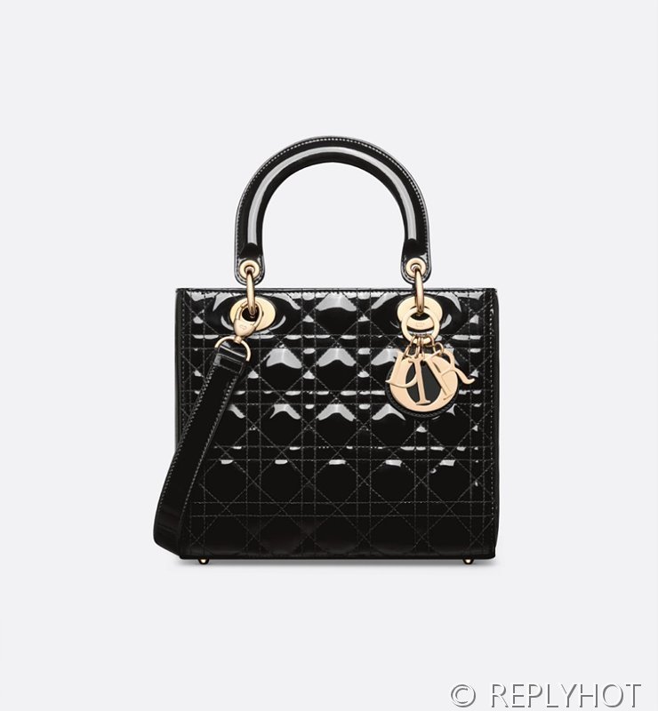 디올 Lady Dior 미디움 백 / 블랙 페이턴트 [매장가900만원대]