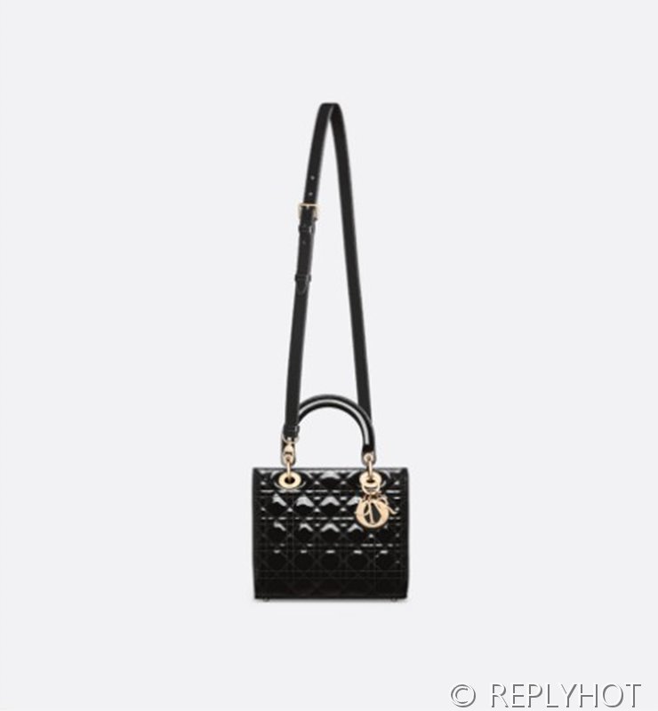 디올 Lady Dior 미디움 백 / 블랙 페이턴트 [매장가900만원대]