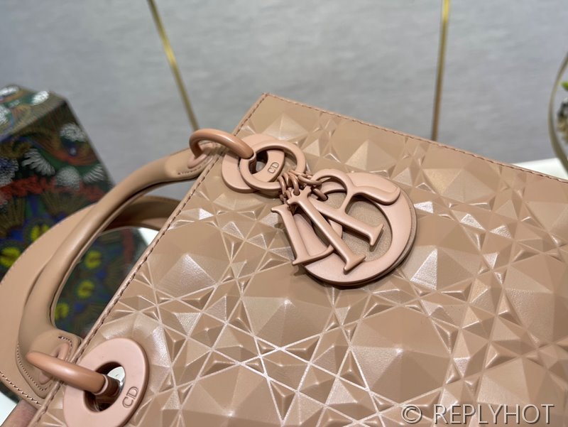 디올 Lady Dior My ABCDior 스몰 백 / 핑크 다이아몬드퀄팅 [매장가840만원대]