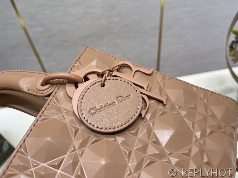 디올 Lady Dior My ABCDior 스몰 백 / 핑크 다이아몬드퀄팅 [매장가840만원대]