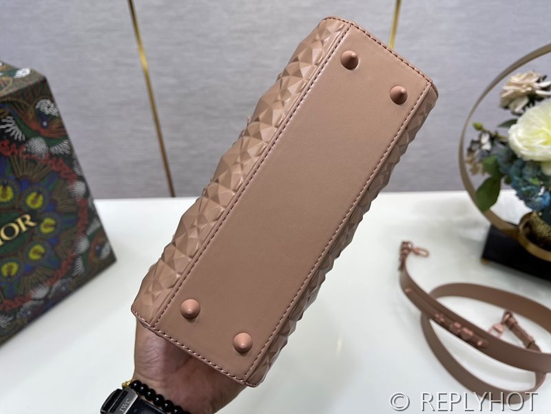 디올 Lady Dior My ABCDior 스몰 백 / 핑크 다이아몬드퀄팅 [매장가840만원대]