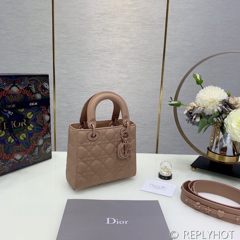 디올 Lady Dior My ABCDior 스몰 백 / 울트라매트 핑크 [매장가840만원대]