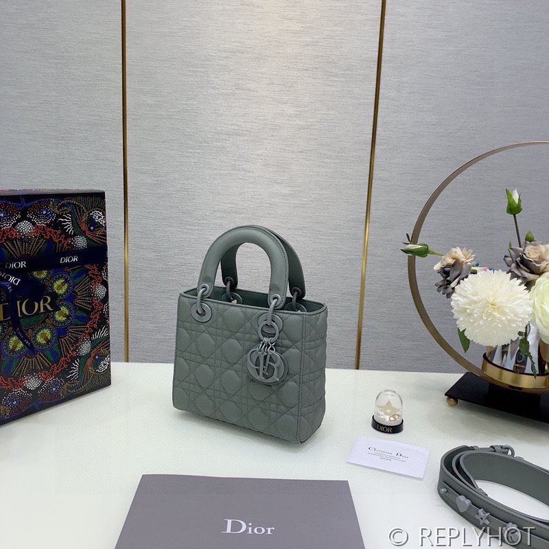 디올 Lady Dior My ABCDior 스몰 백 / 울트라매트 스톤그레이 [매장가840만원대]