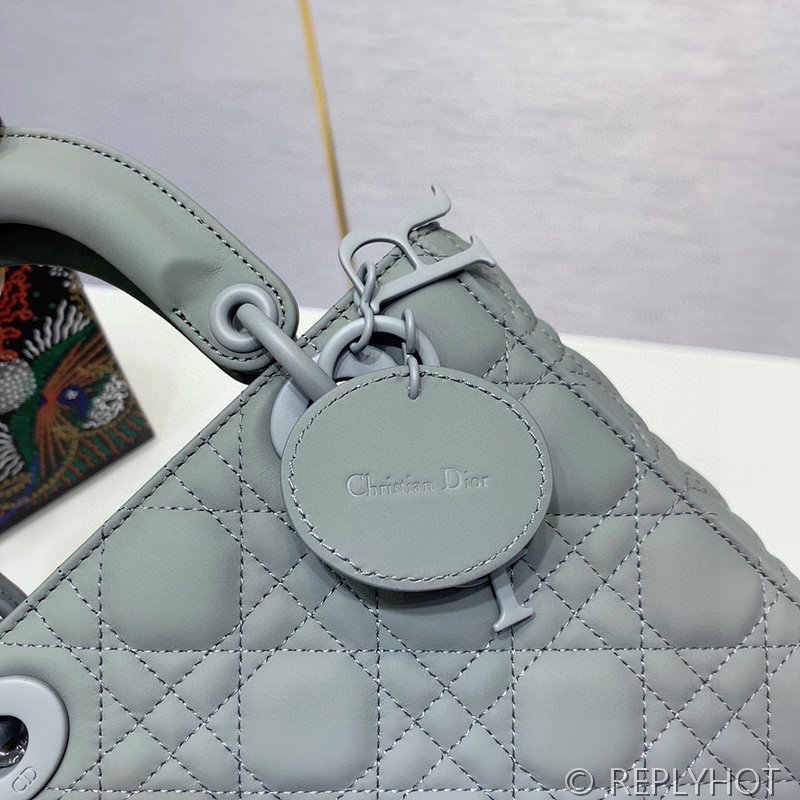디올 Lady Dior My ABCDior 스몰 백 / 울트라매트 스톤그레이 [매장가840만원대]