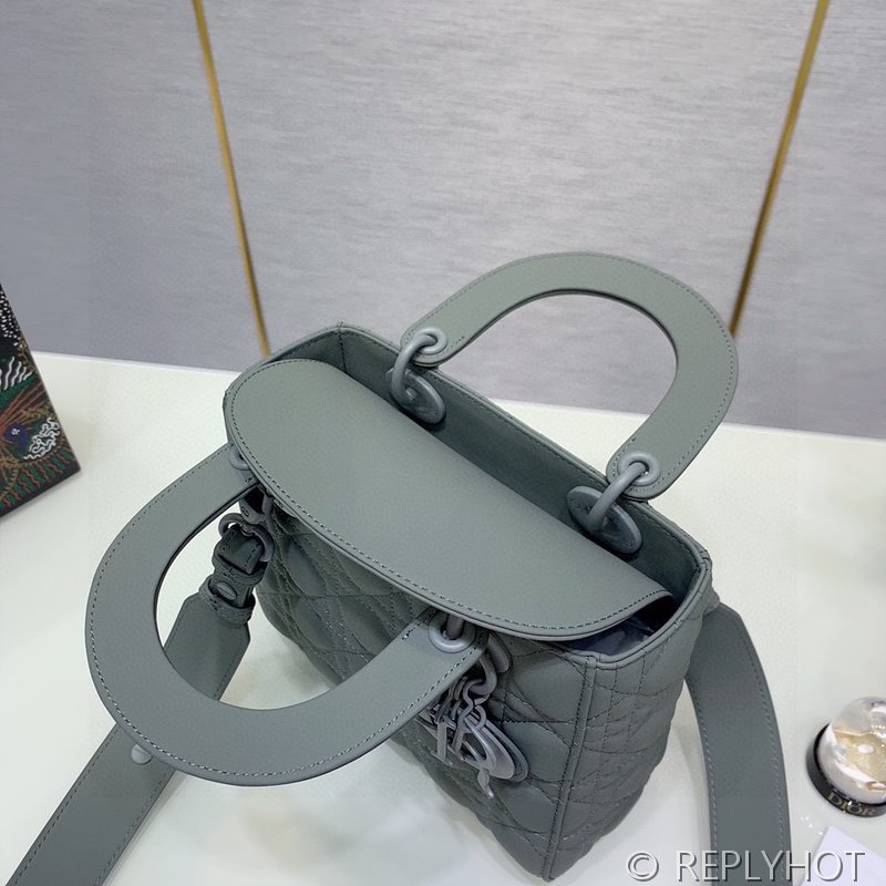 디올 Lady Dior My ABCDior 스몰 백 / 울트라매트 스톤그레이 [매장가840만원대]