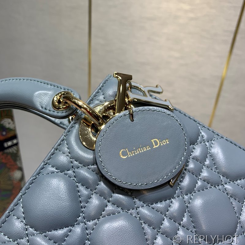 디올 Lady Dior My ABCDior 스몰 백 / 데님블루 에나멜 [매장가840만원대]