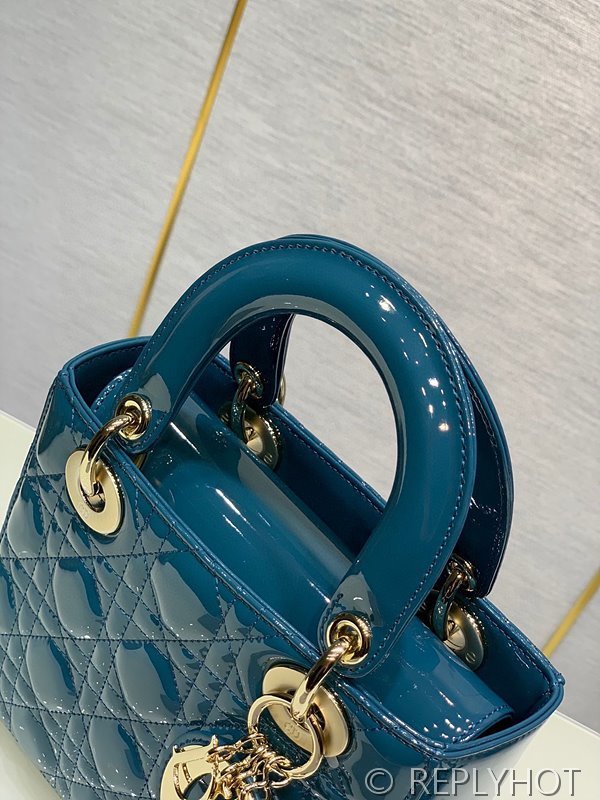 디올 Lady Dior My ABCDior 스몰 백 / 네이비블루 페이턴트 [매장가840만원대]