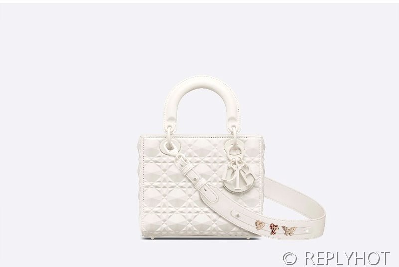 디올 Lady Dior My ABCDior 스몰 백 / 화이트 다이아몬드퀄팅 [매장가840만원대]