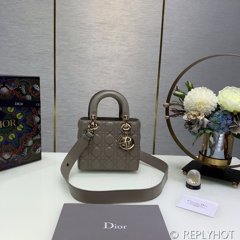 디올 Lady Dior My ABCDior 스몰 백 / 아이언그레이 [매장가840만원대]