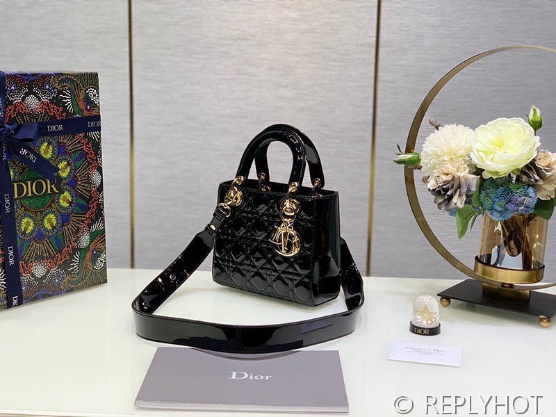 디올 Lady Dior My ABCDior 스몰 백 / 블랙페이턴트 [매장가840만원대]