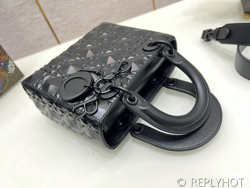 디올 Lady Dior My ABCDior 스몰 백 / 블랙 다이아몬드퀄팅 [매장가840만원대]