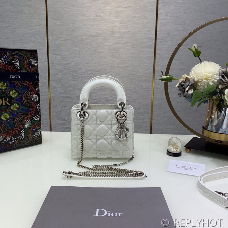 디올 Lady Dior 미니 백 / 화이트실버 [매장가750만원대]