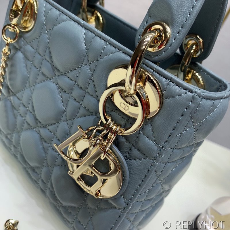 디올 Lady Dior 미니 백 / 헤이즈블루 [매장가750만원대]