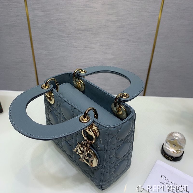 디올 Lady Dior 미니 백 / 헤이즈블루 [매장가750만원대]
