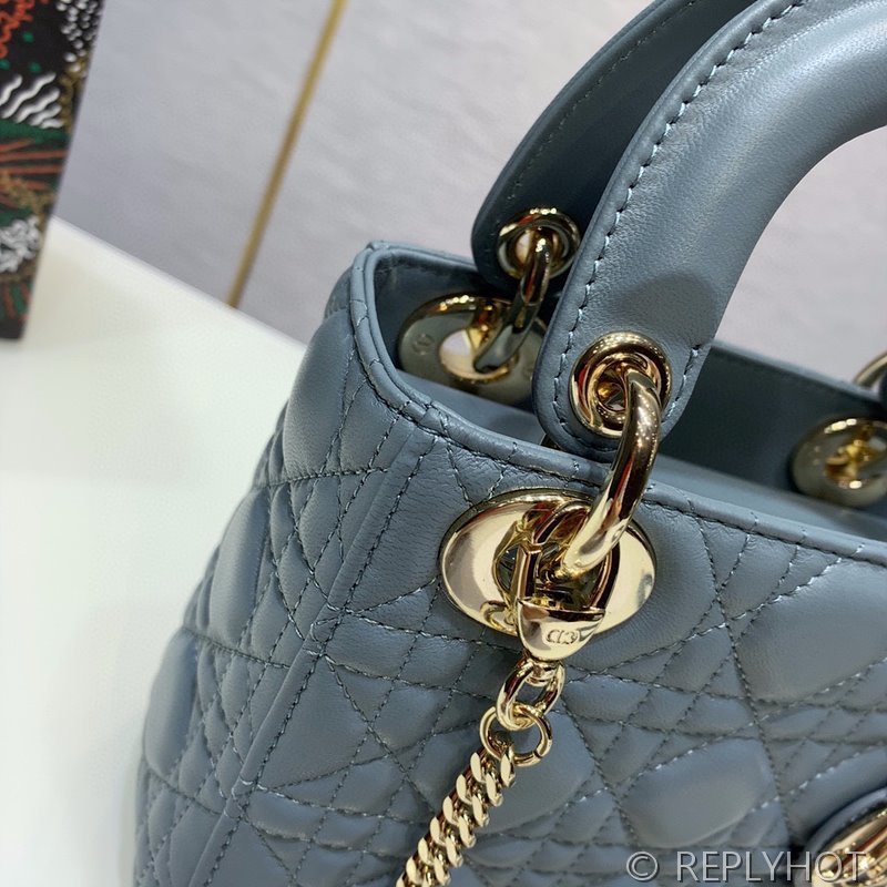 디올 Lady Dior 미니 백 / 헤이즈블루 [매장가750만원대]