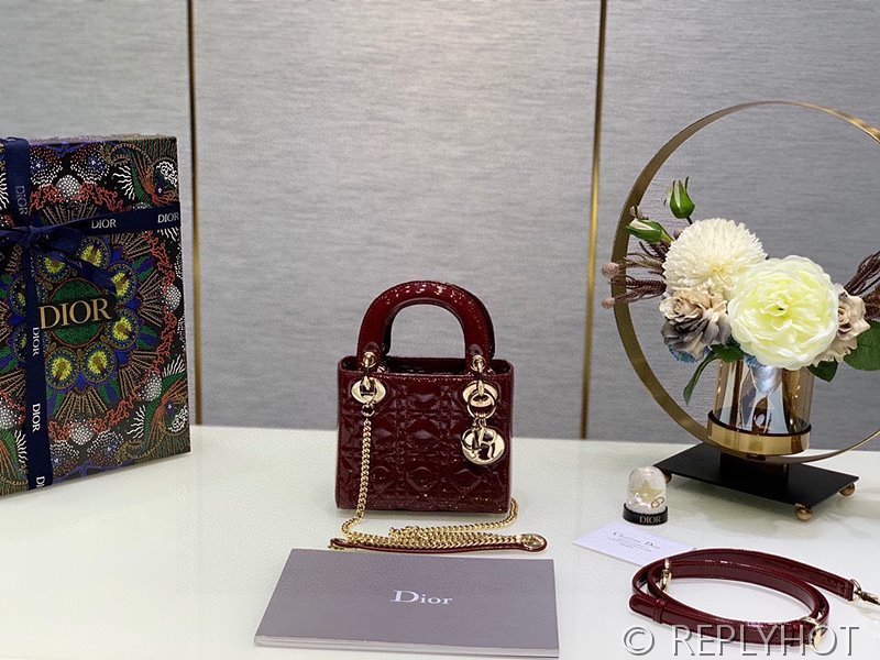 디올 Lady Dior 미니 백 / 버건디 페이턴트 [매장가750만원대]