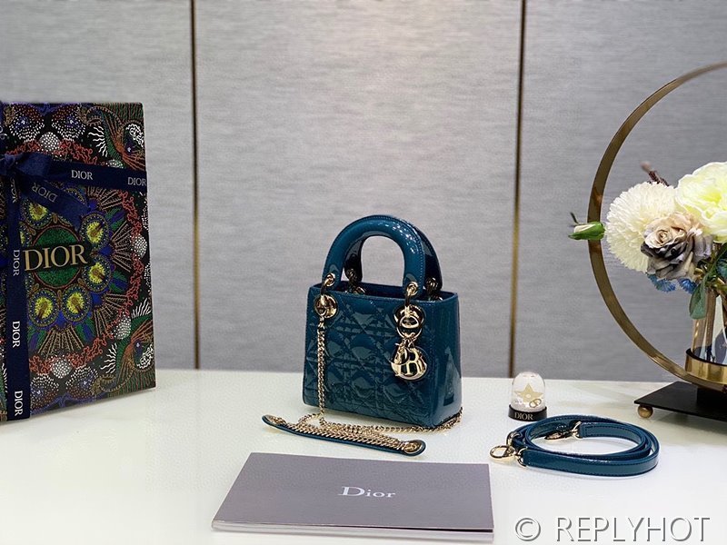 디올 Lady Dior 미니 백 / 네이비블루 페이턴트 [매장가750만원대]
