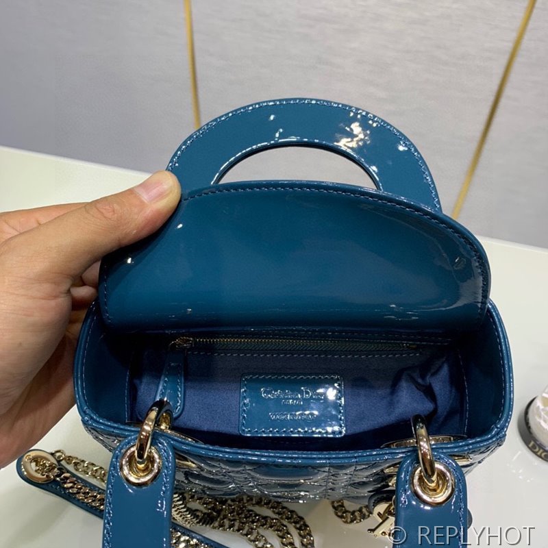 디올 Lady Dior 미니 백 / 네이비블루 페이턴트 [매장가750만원대]