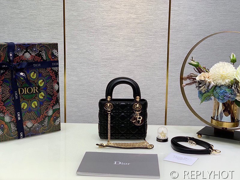 디올 Lady Dior 미니 백 / 블랙 [매장가750만원대]