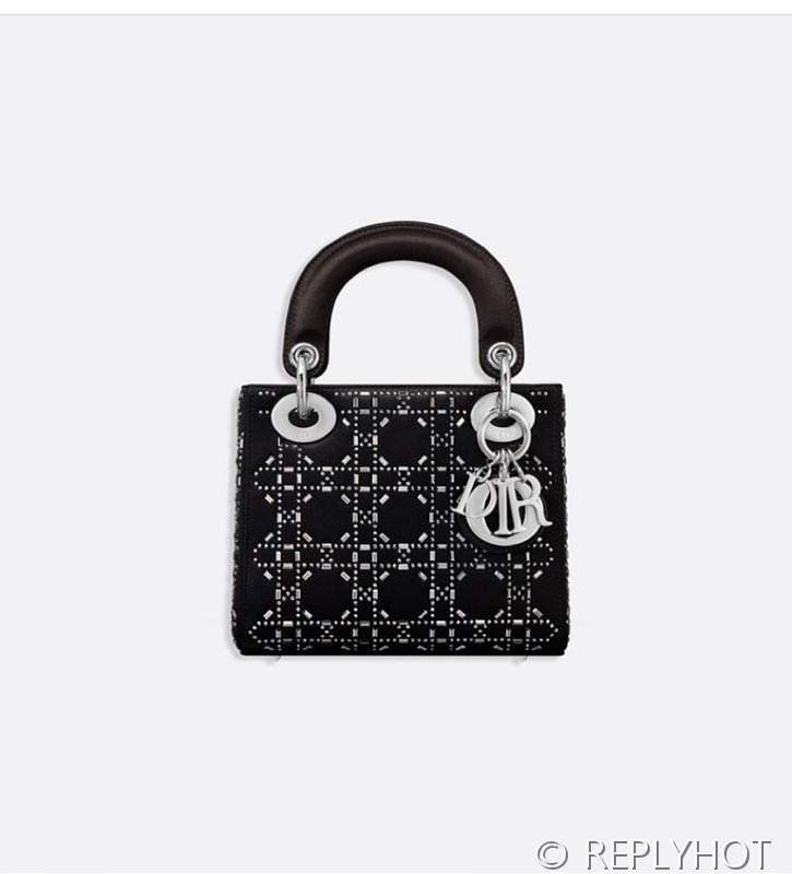 디올 Lady Dior 미니 백 / 라인스톤 블랙 [매장가750만원대]