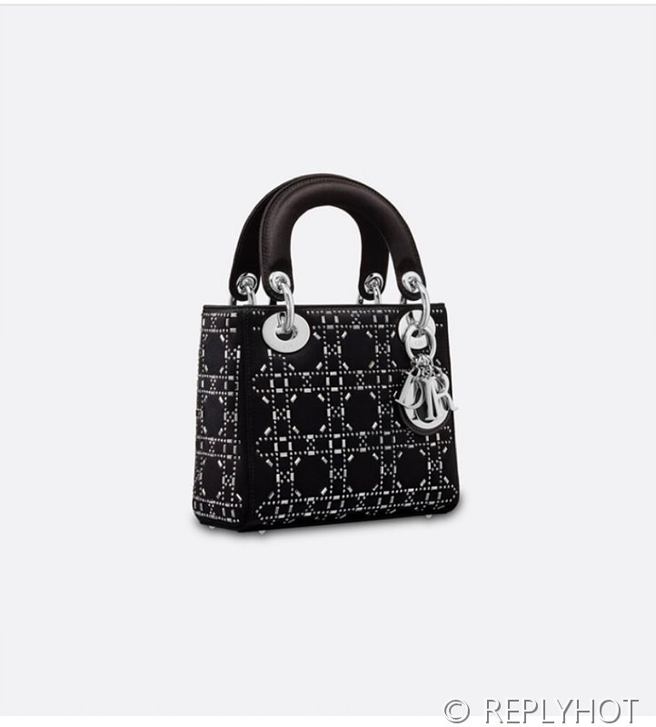 디올 Lady Dior 미니 백 / 라인스톤 블랙 [매장가750만원대]