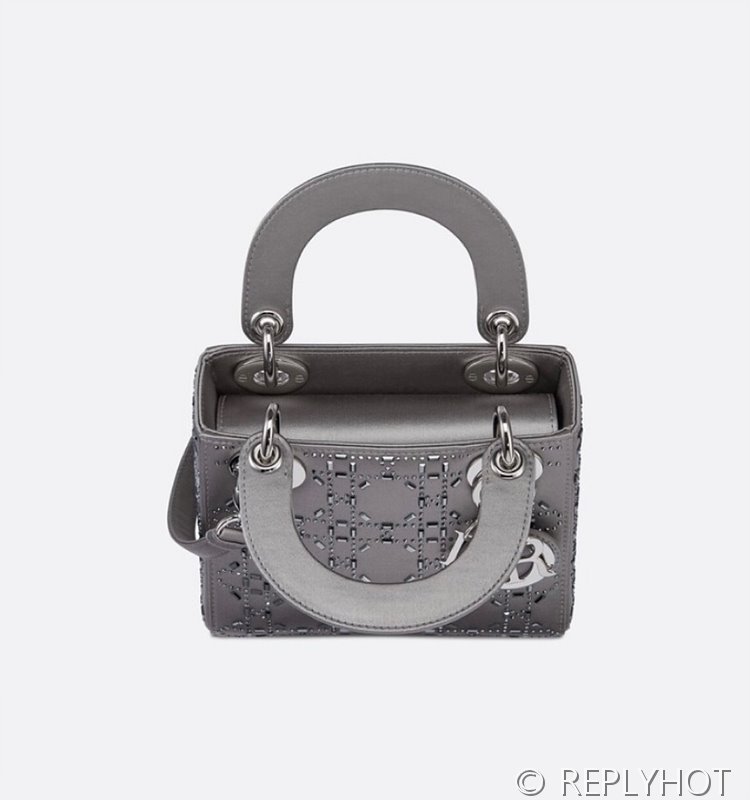 디올 Lady Dior 미니 백 / 라인스톤그레이 [매장가750만원대]